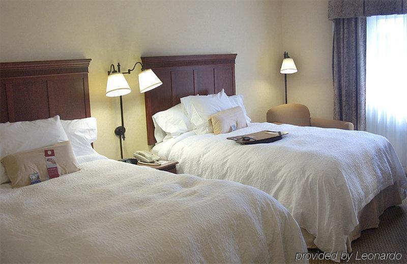 Hampton Inn & Suites Burlington Quarto foto